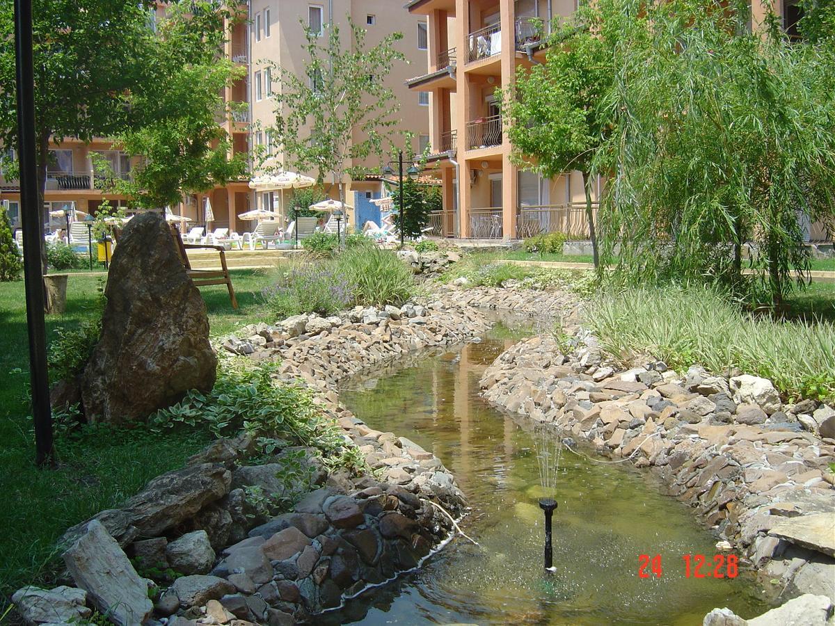 Casa Brava 2 Apartments Sveti Vlas Bagian luar foto