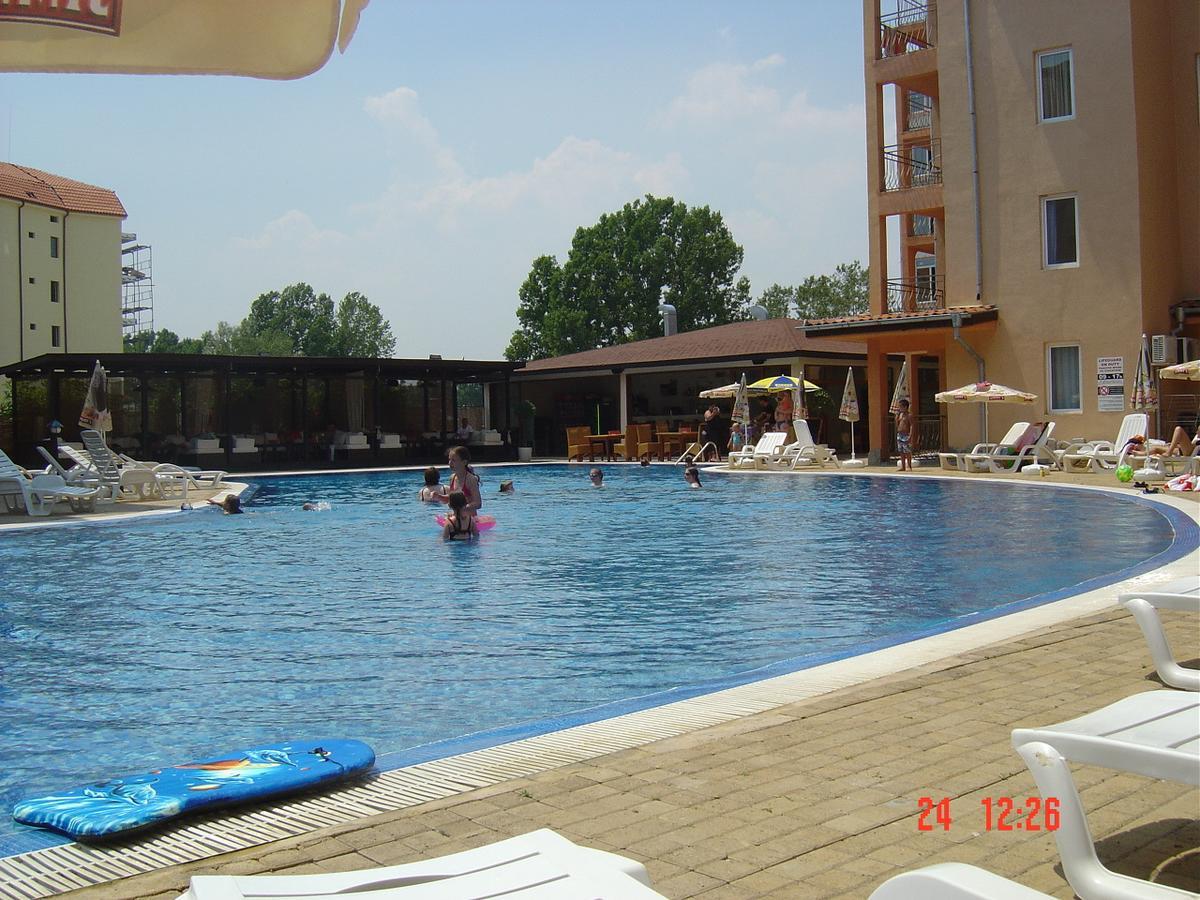 Casa Brava 2 Apartments Sveti Vlas Bagian luar foto