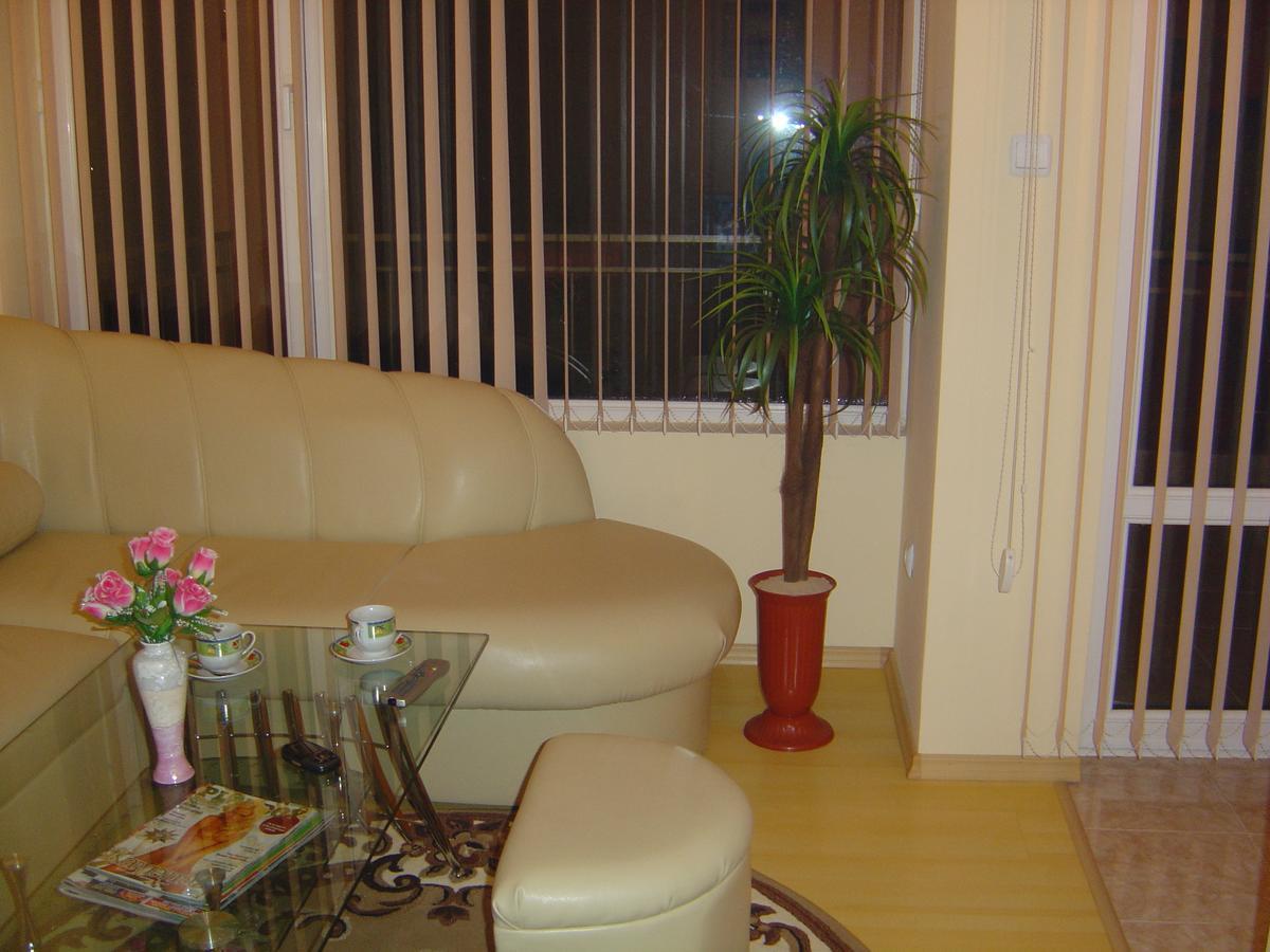 Casa Brava 2 Apartments Sveti Vlas Bagian luar foto