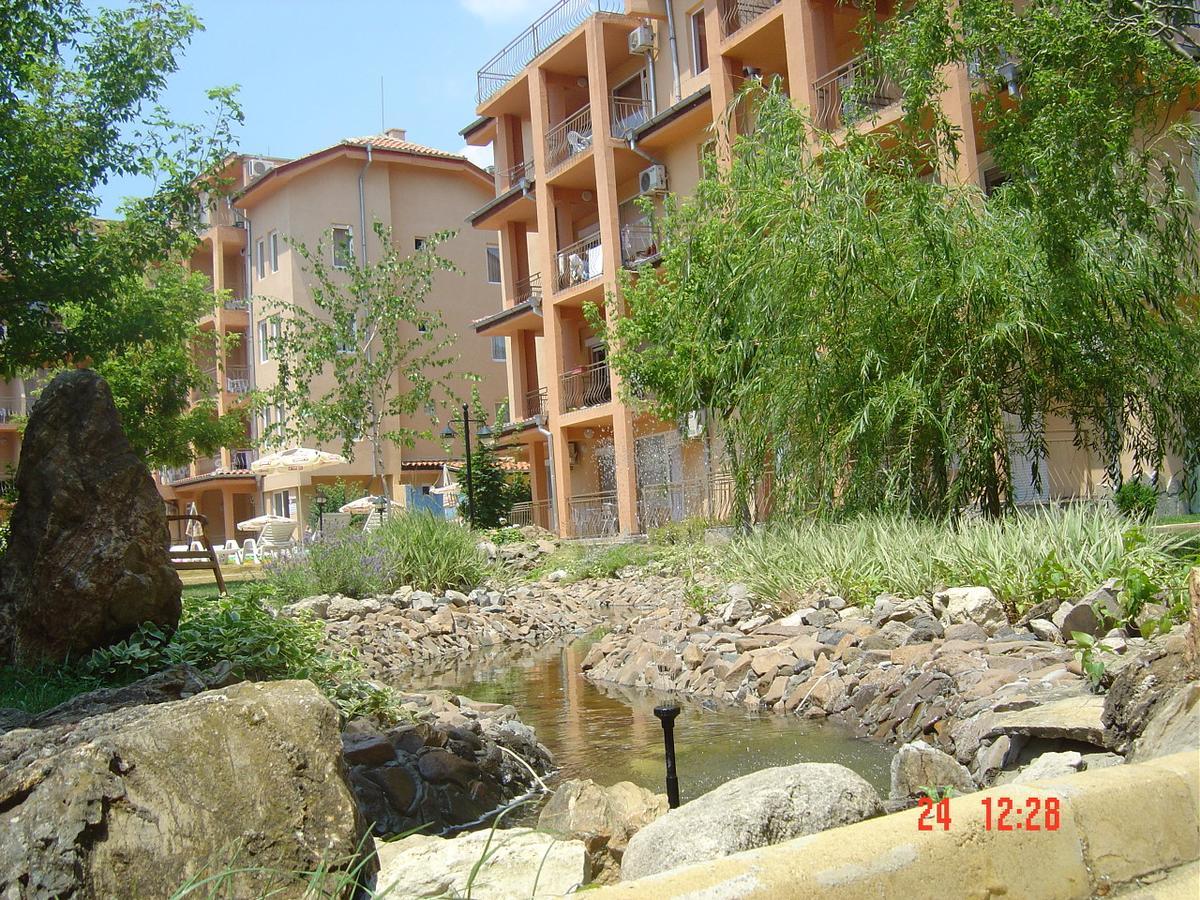 Casa Brava 2 Apartments Sveti Vlas Bagian luar foto